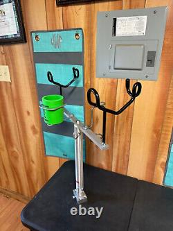 18 T-bar with seat post and heavy duty base with 2 holders height 24 to reel