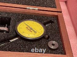 Starrett 659BZ Heavy-Duty Magnetic Base with25-181 Dial Indicator and Wood Case