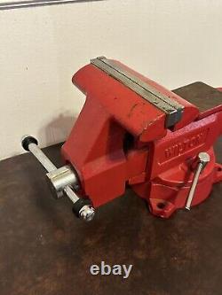 WILTON Swivel Base Bench Vise Jaws 6-1/2 Machinist Tool Heavy Duty Anvil